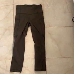 Size 2 army green leggings